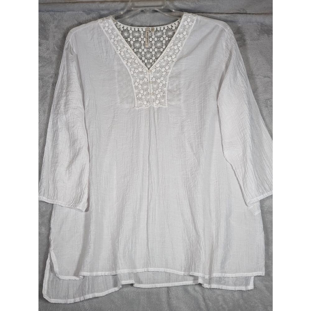 Grand and Green Tunic top XL Rayon/Nylon Bust 43" Len 28.5' Sleeves 3/4 19"Lace